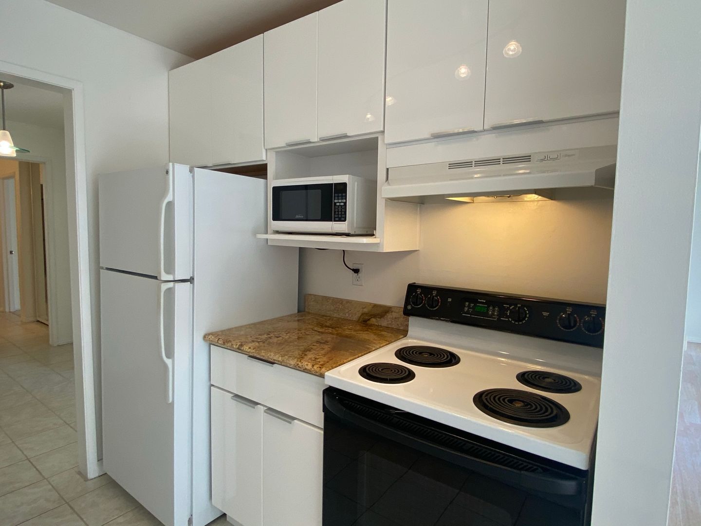 6 Admiral Dr #388 - Emeryville - California - 1 bed, 1 bath rental property