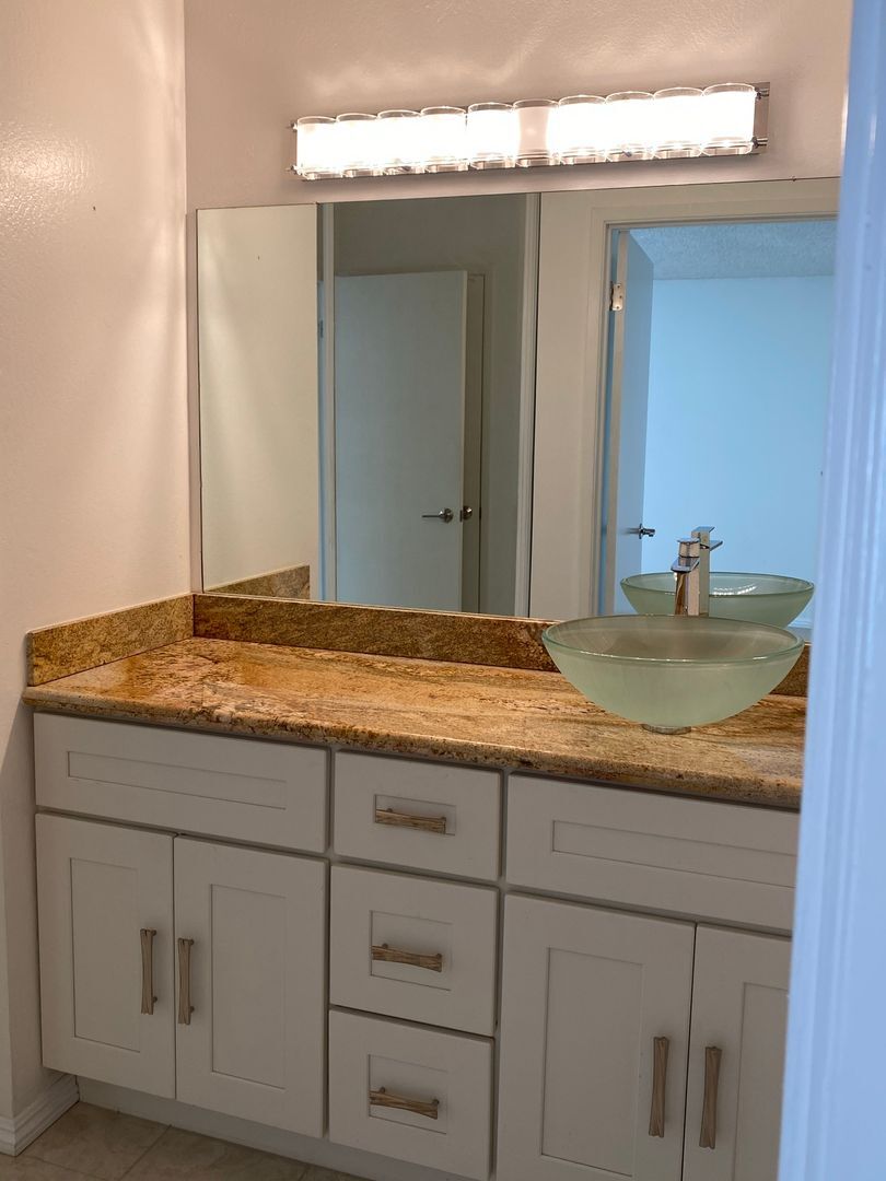 6 Admiral Dr #388 - Emeryville - California - 1 bed, 1 bath rental property