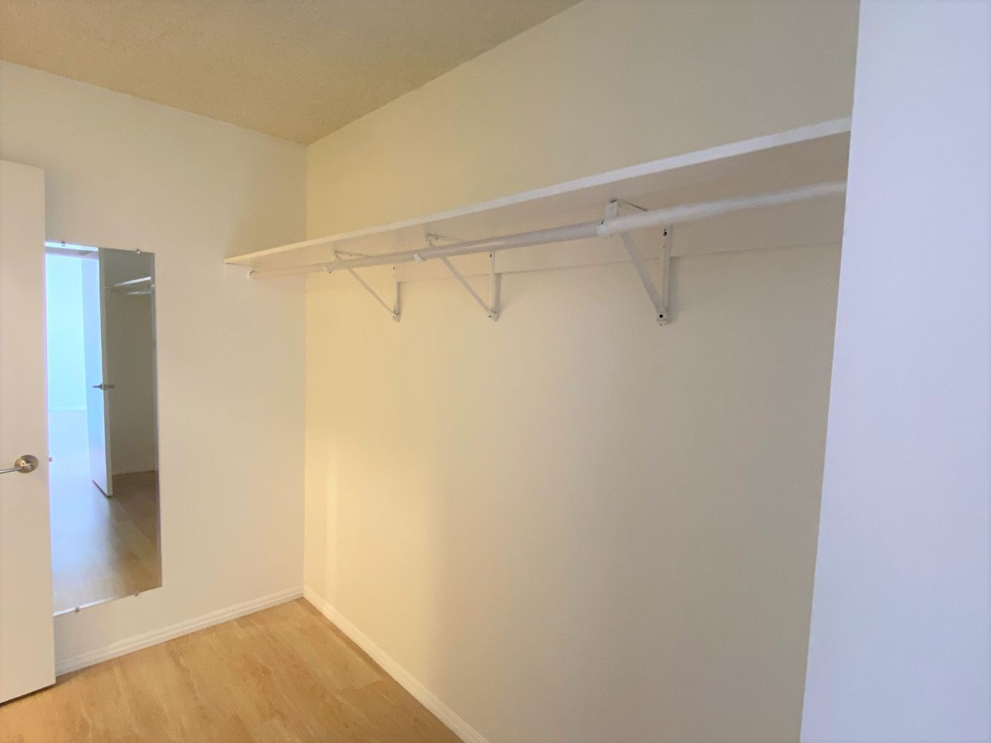 6 Admiral Dr #388 - Emeryville - California - 1 bed, 1 bath rental property