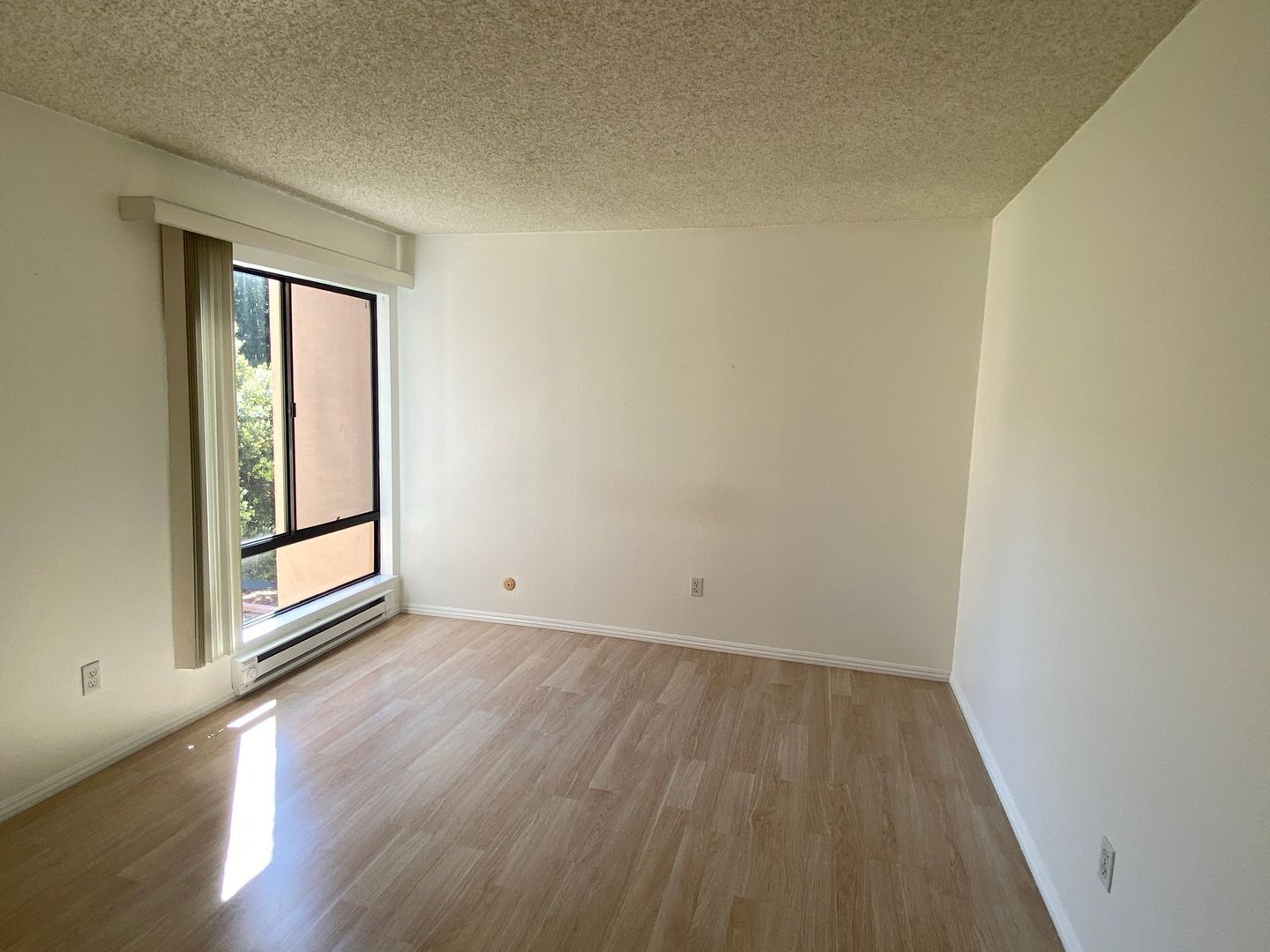 6 Admiral Dr #388 - Emeryville - California - 1 bed, 1 bath rental property