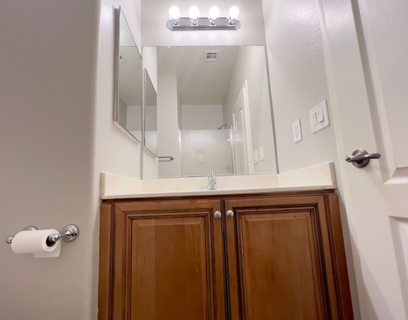 6214 W Haleh Ave - Las Vegas - Nevada - 4 bed, 3 bath rental property
