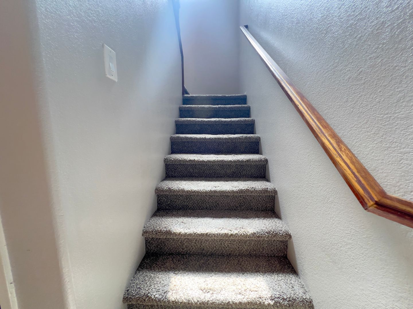 6214 W Haleh Ave - Las Vegas - Nevada - 4 bed, 3 bath rental property