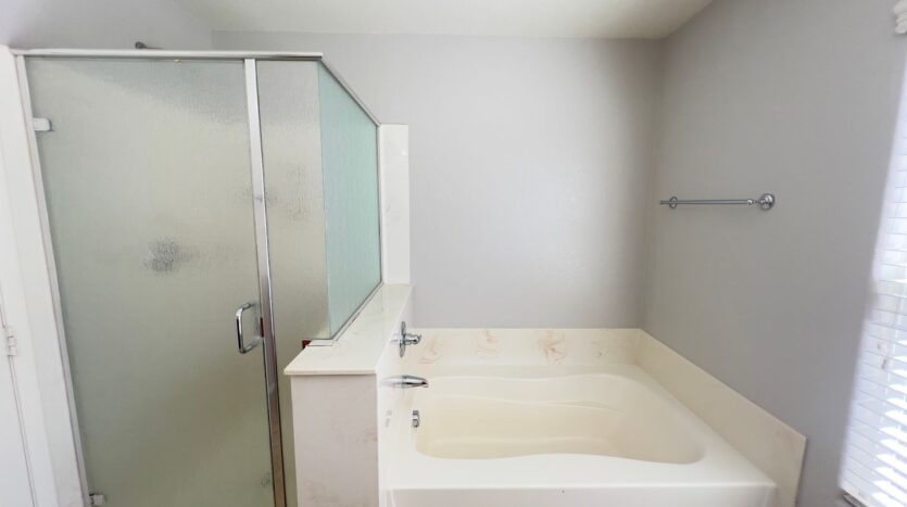 6214 W Haleh Ave - Las Vegas - Nevada - 4 bed, 3 bath rental property
