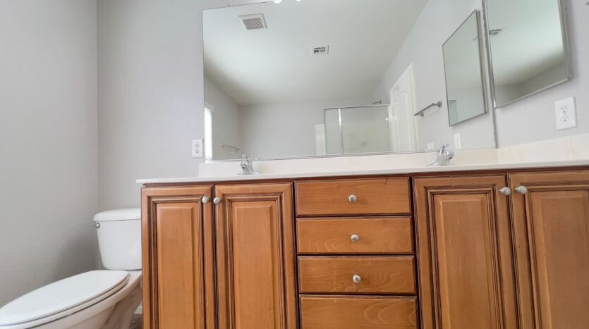 6214 W Haleh Ave - Las Vegas - Nevada - 4 bed, 3 bath rental property