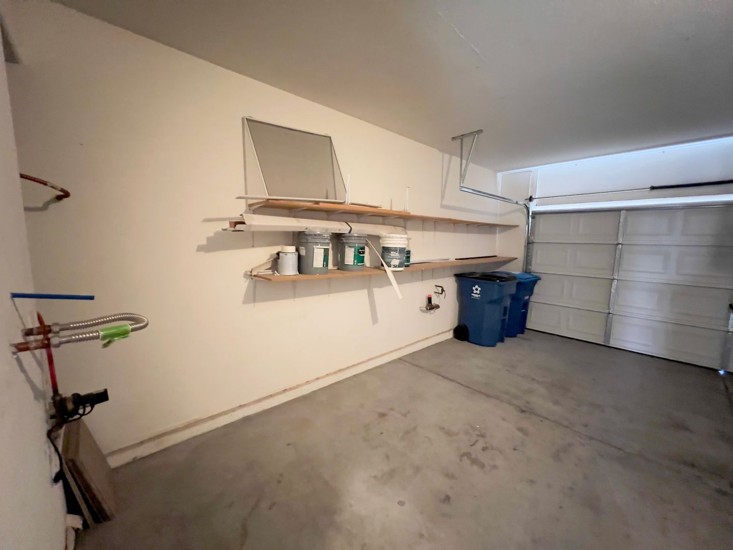6214 W Haleh Ave - Las Vegas - Nevada - 4 bed, 3 bath rental property