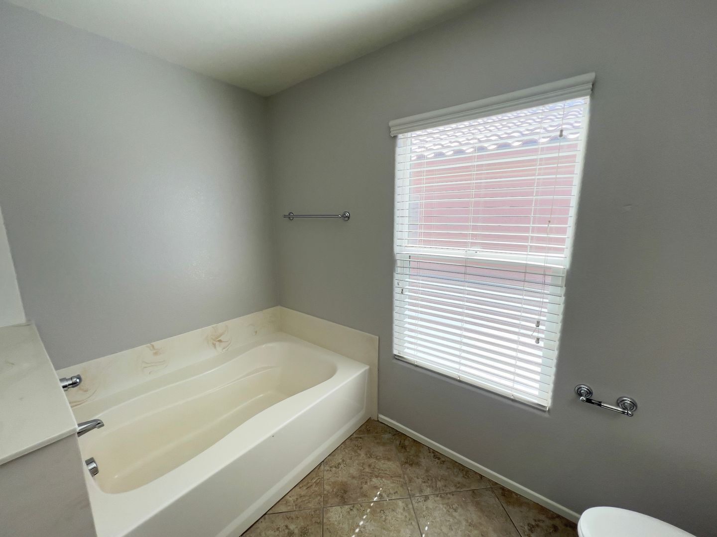 6214 W Haleh Ave - Las Vegas - Nevada - 4 bed, 3 bath rental property