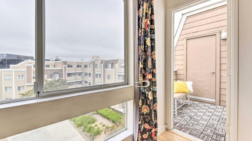 6400 Christie Ave Apt 5401 - Emeryville - California - 1 bed, 1 bath rental property
