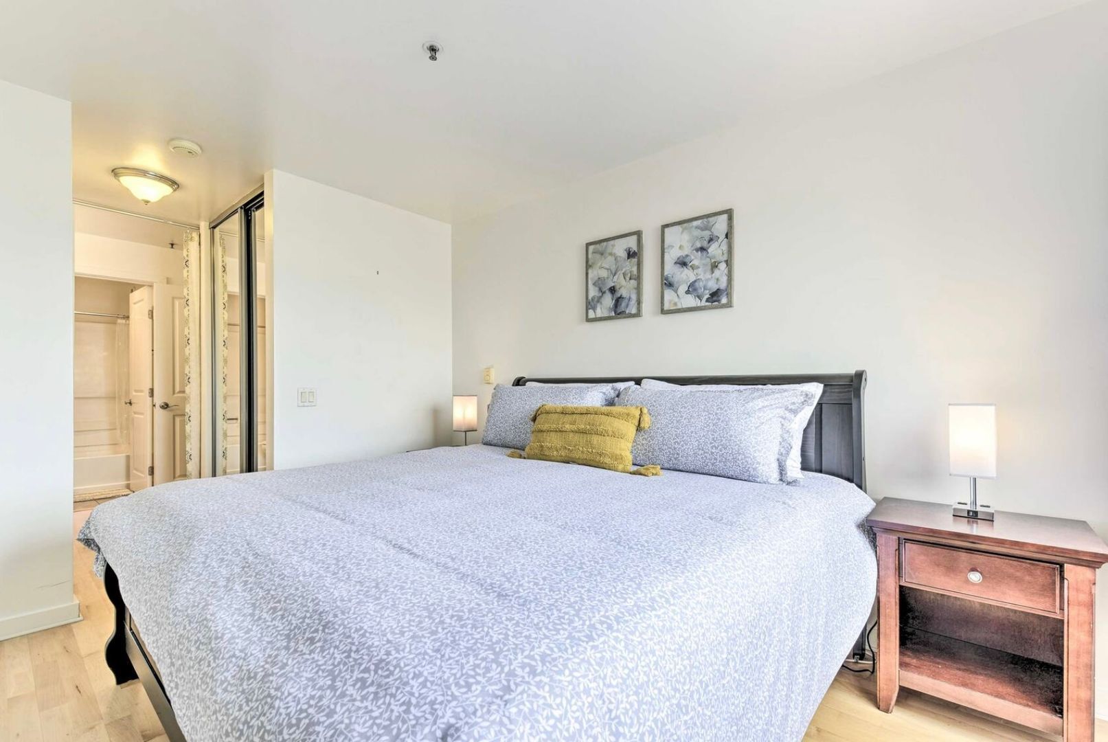 6400 Christie Ave Apt 5401 - Emeryville - California - 1 bed, 1 bath rental property