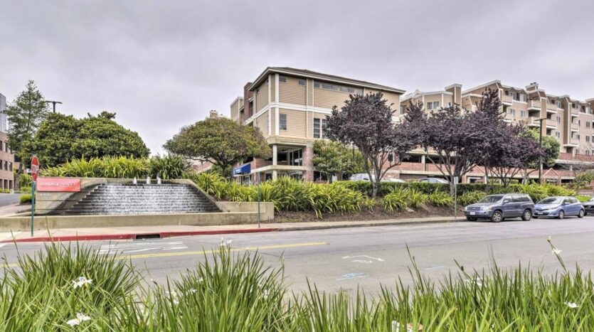 6400 Christie Ave Apt 5401 - Emeryville - California - 1 bed, 1 bath rental property