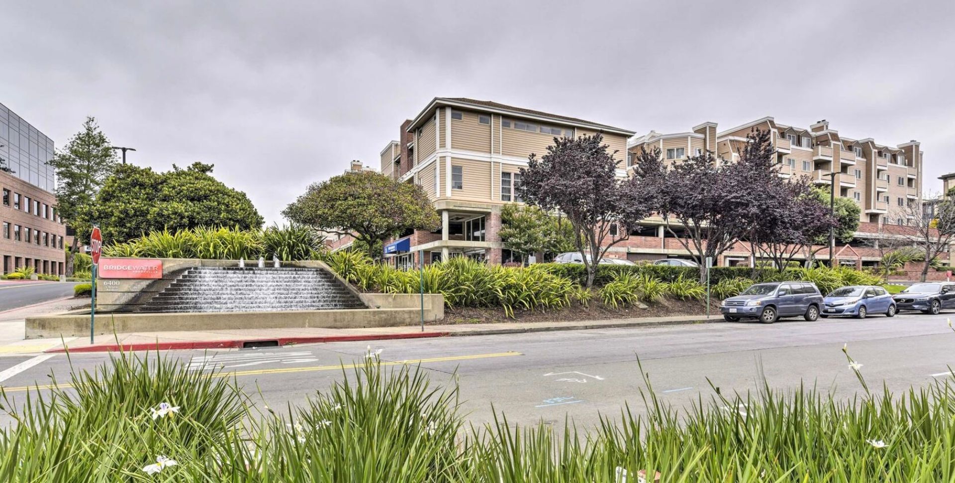 6400 Christie Ave Apt 5401 - Emeryville - California - 1 bed, 1 bath rental property