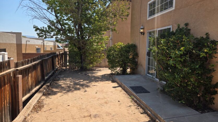 6605 St. Josephs NW - Albuquerque - New Mexico - 3 bed, 2 bath rental property