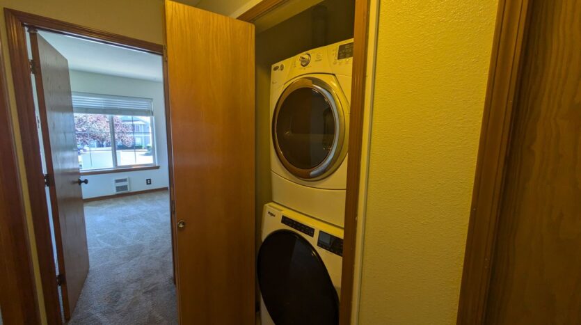 671 W. Horton Way #248 - Bellingham - Washington - 2 bed, 1.5 bath rental property
