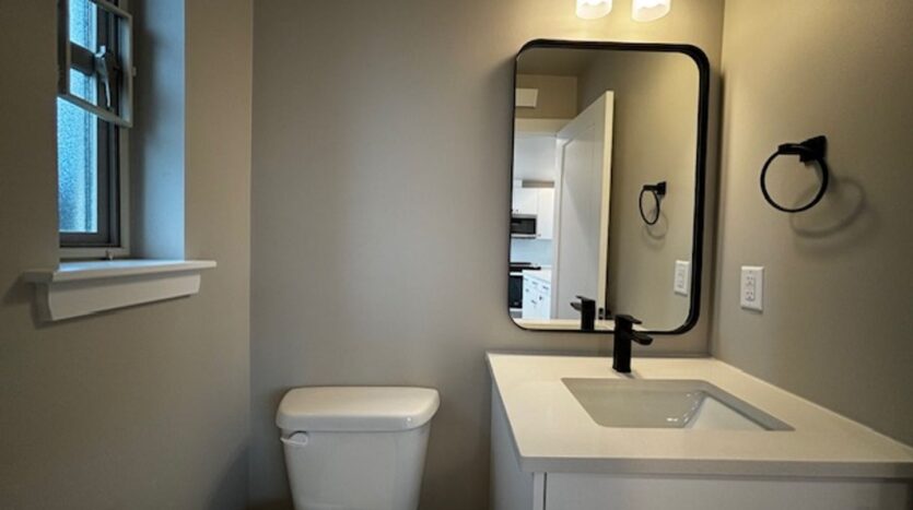 688 Venture Way - Bellingham - Washington - 2 bed, 1.5 bath rental property