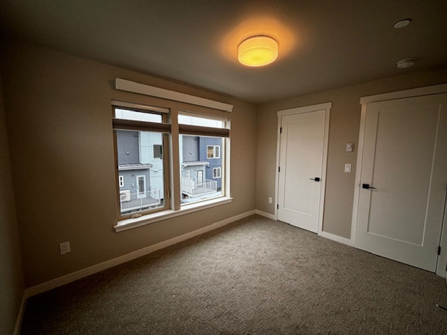  688 Venture Way - Bellingham - Washington - 2 bed, 1.5 bath rental property