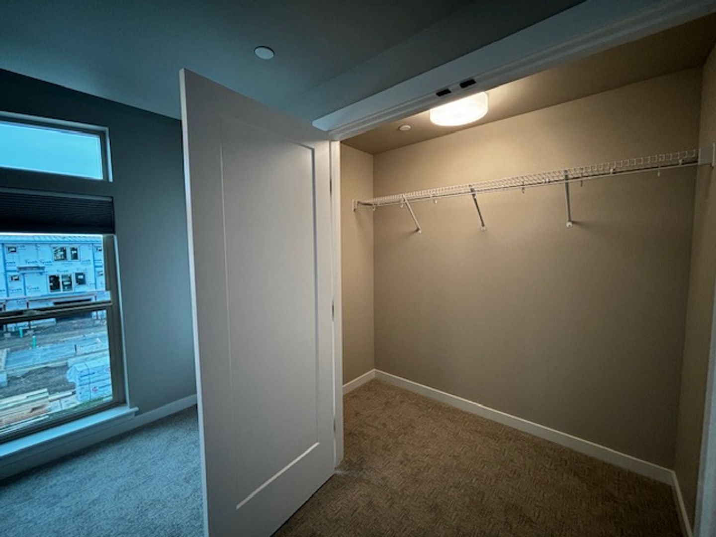  688 Venture Way - Bellingham - Washington - 2 bed, 1.5 bath rental property