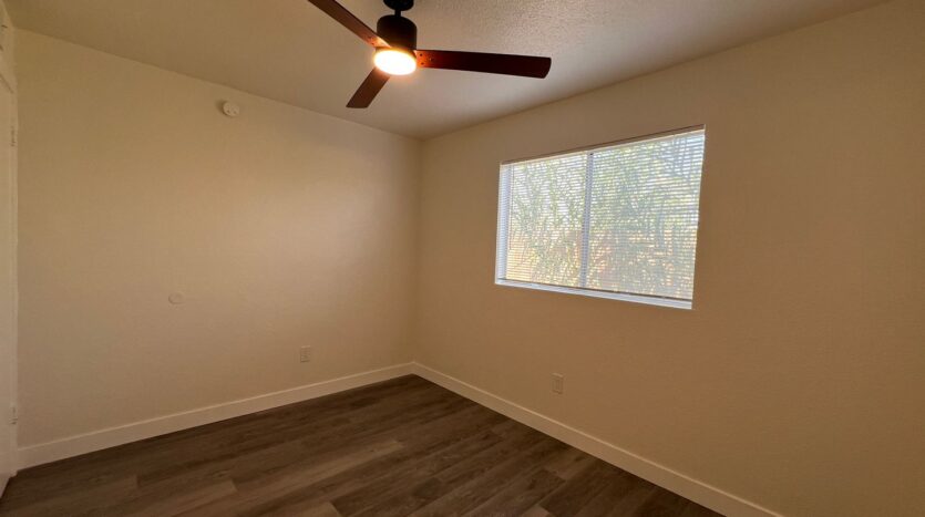 709 East Houston Avenue  14 - Visalia - California - 2 bed, 1 bath rental property