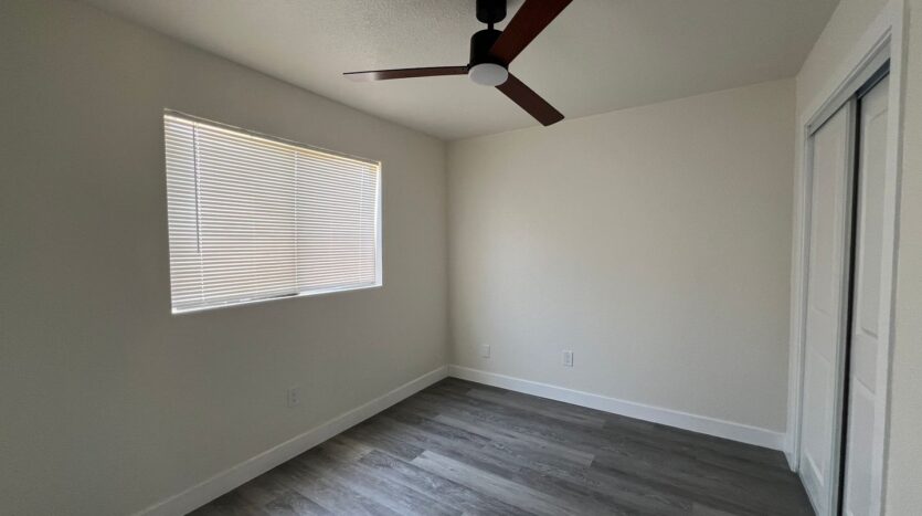 709 East Houston Avenue  14 - Visalia - California - 2 bed, 1 bath rental property