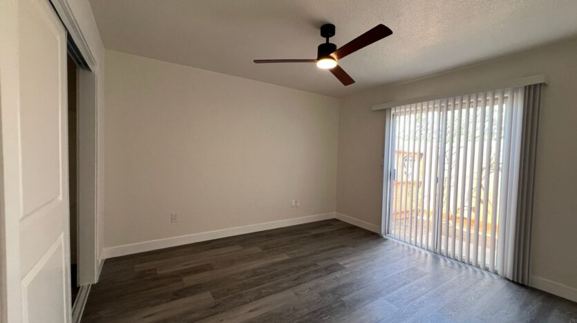 709 East Houston Avenue  14 - Visalia - California - 2 bed, 1 bath rental property