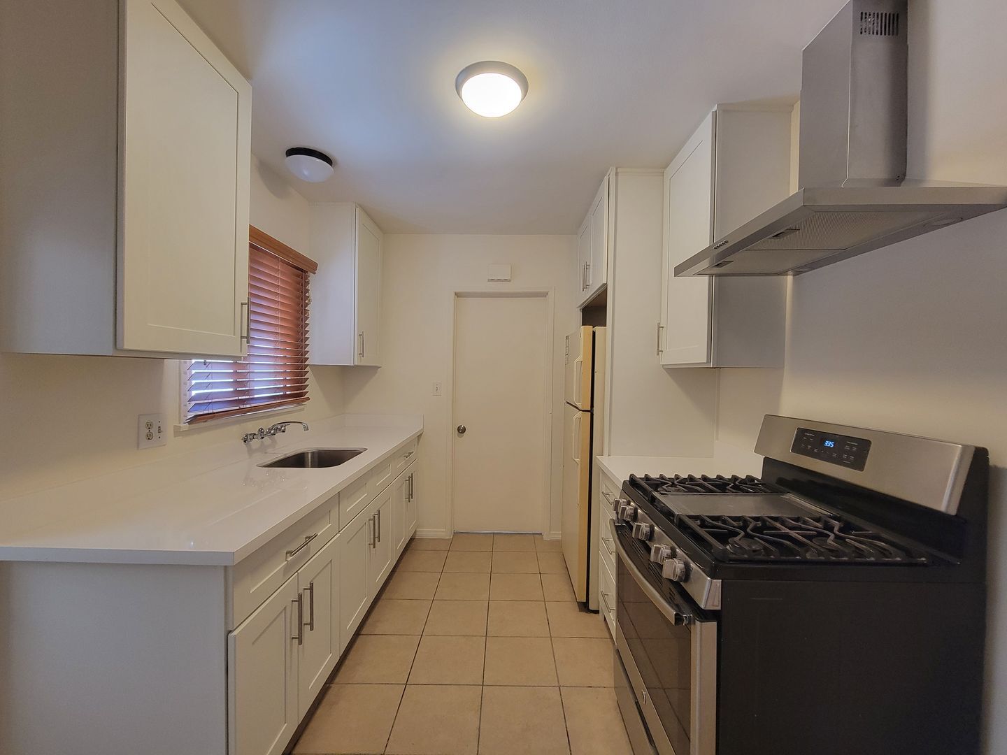 7118 Irondale Avenue - Los Angeles - California - 3 bed, 2 bath rental property