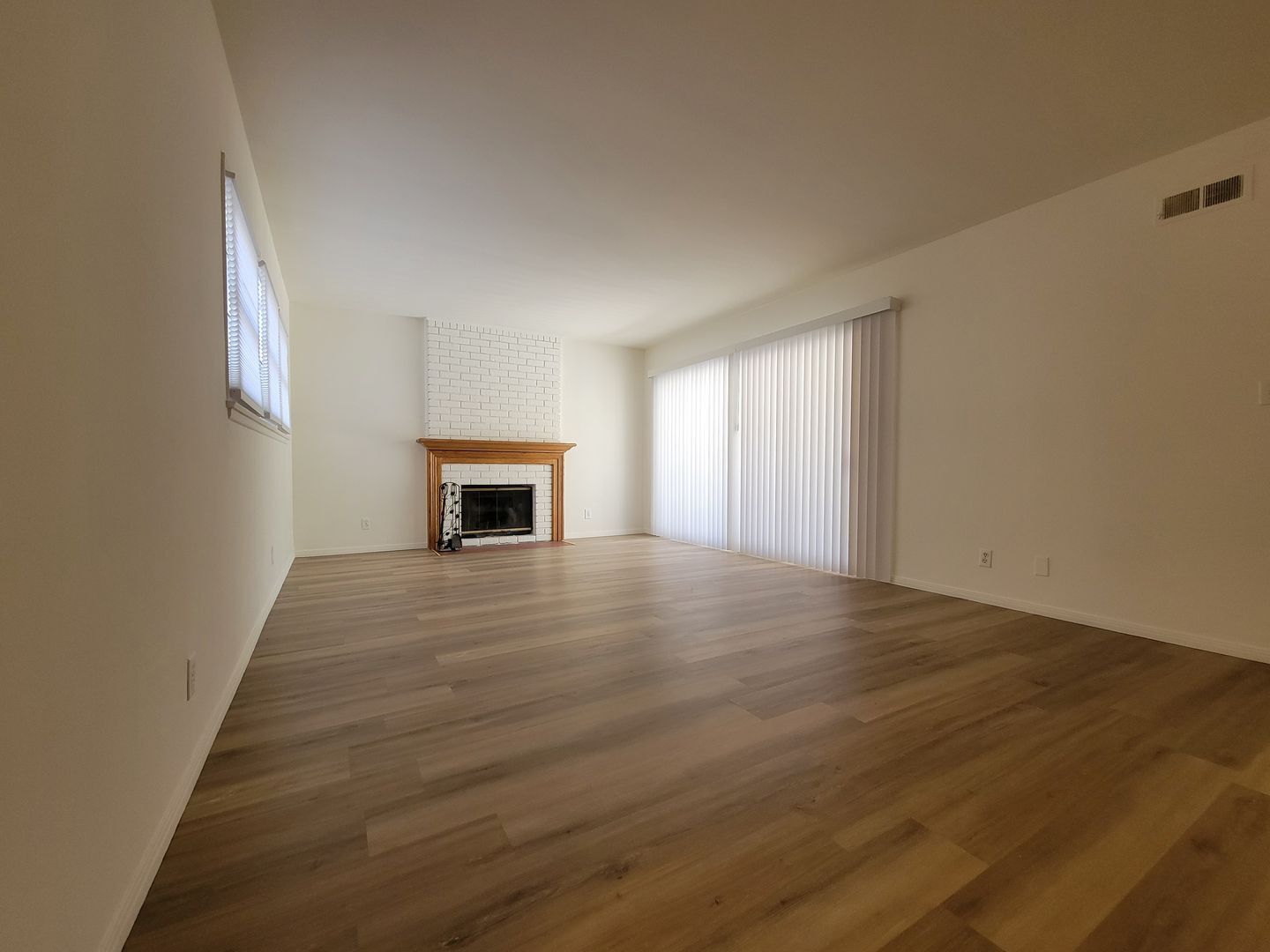 7118 Irondale Avenue - Los Angeles - California - 3 bed, 2 bath rental property