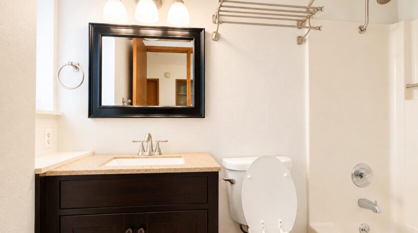 719-731 Washington Street - Oregon City - Oregon - 2 bed, 1.5 bath rental property