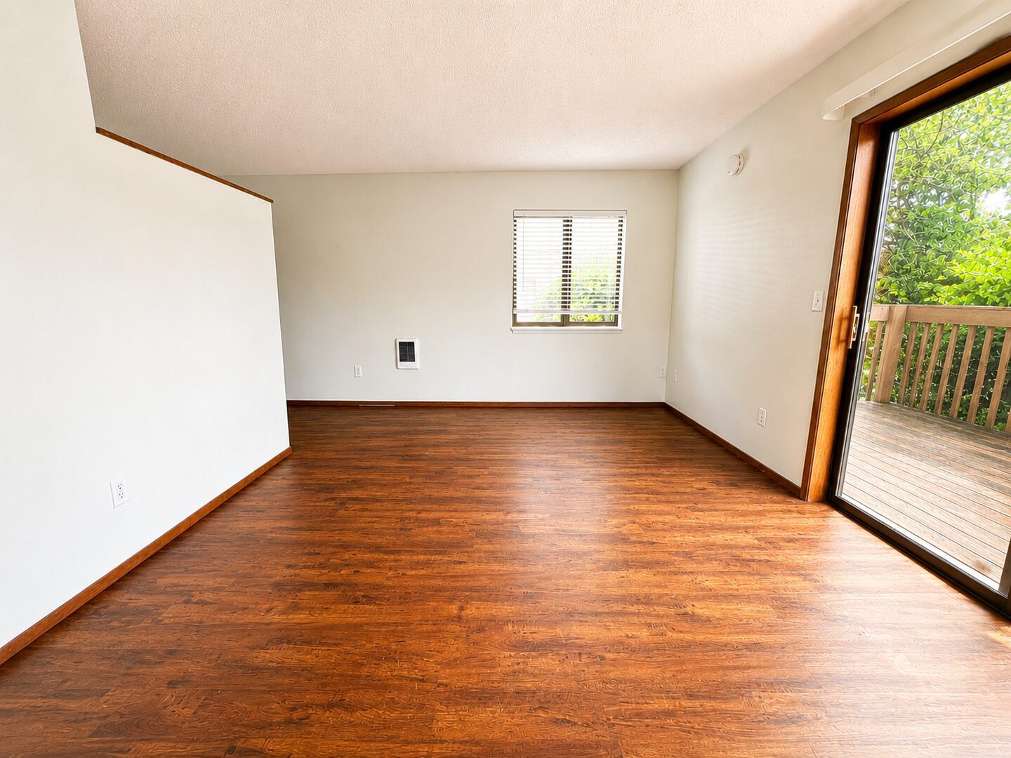 719-731 Washington Street - Oregon City - Oregon - 2 bed, 1.5 bath rental property