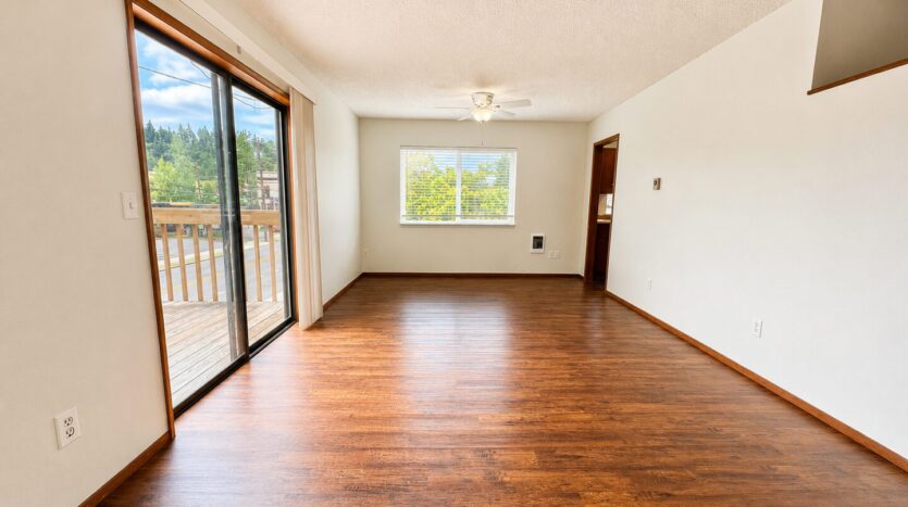 719-731 Washington Street - Oregon City - Oregon - 2 bed, 1.5 bath rental property