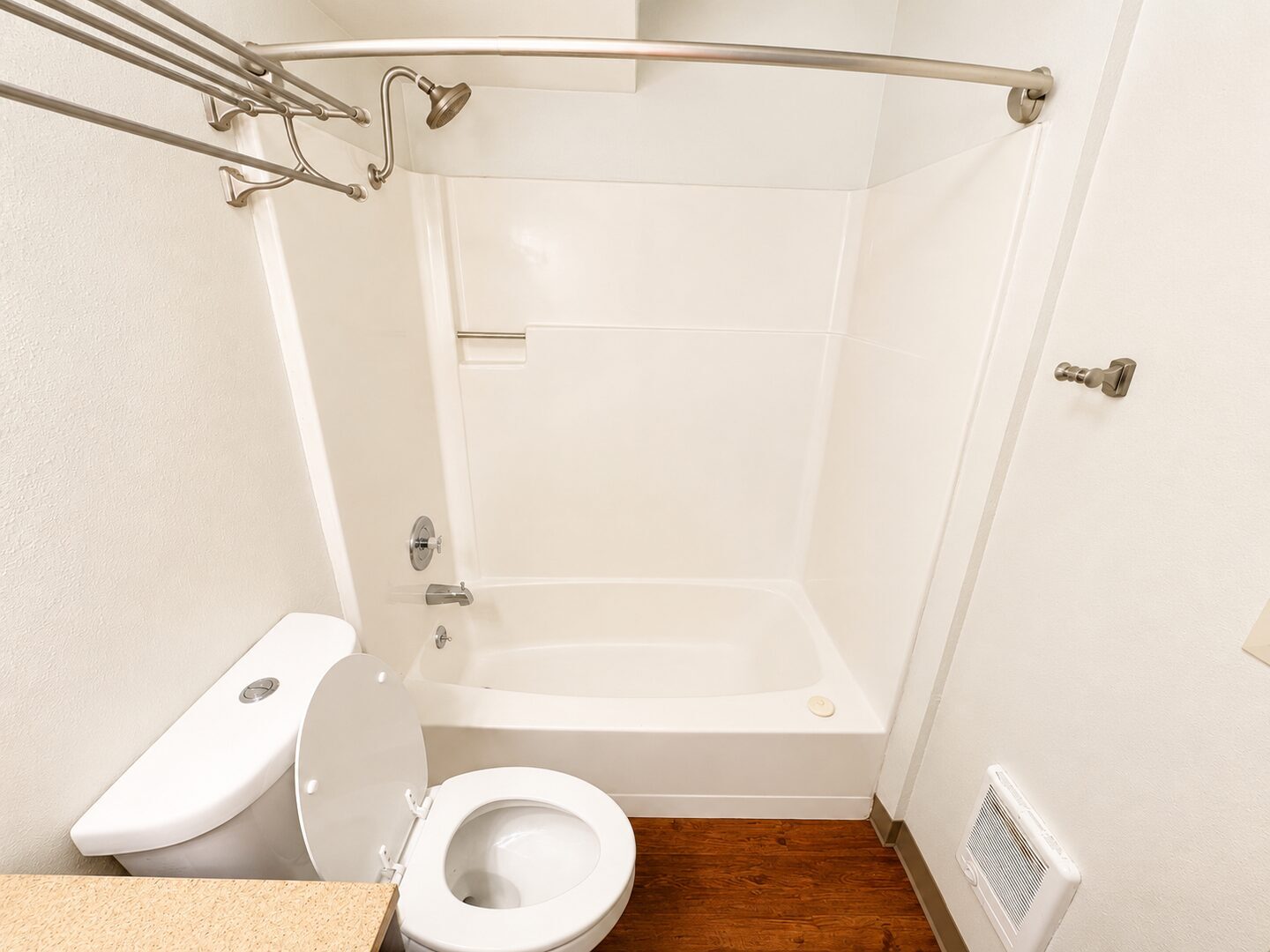 719-731 Washington Street - Oregon City - Oregon - 2 bed, 1.5 bath rental property