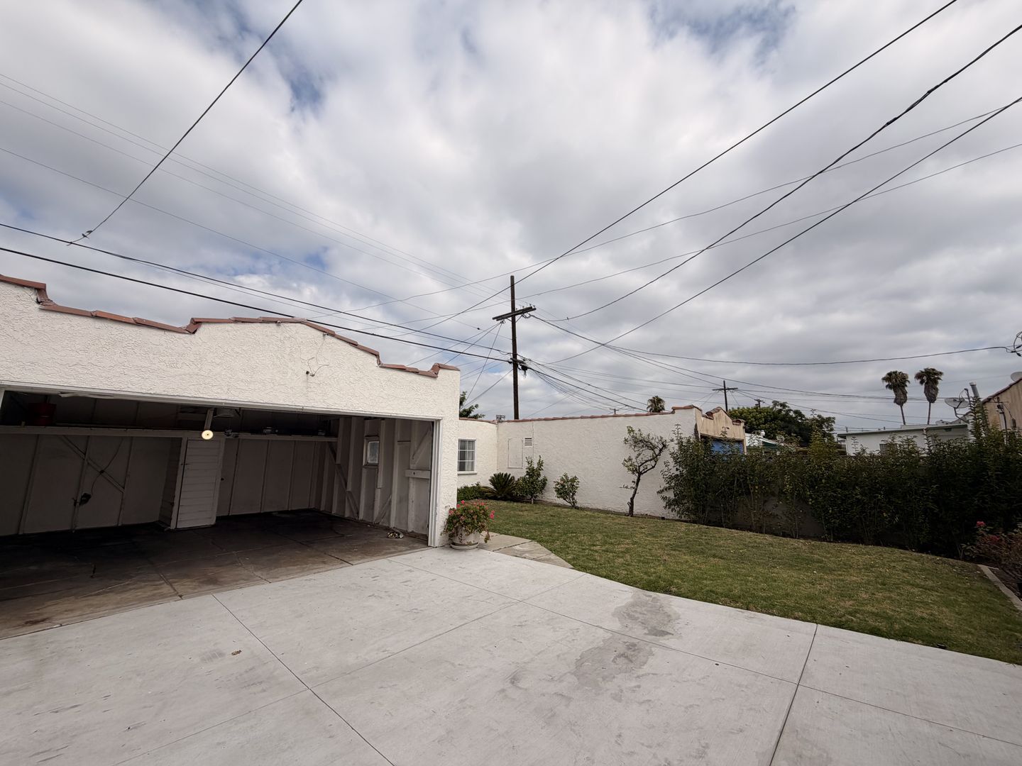 7307 Hallsdale Avenue - Los Angeles - California - 3 bed, 1 bath rental property
