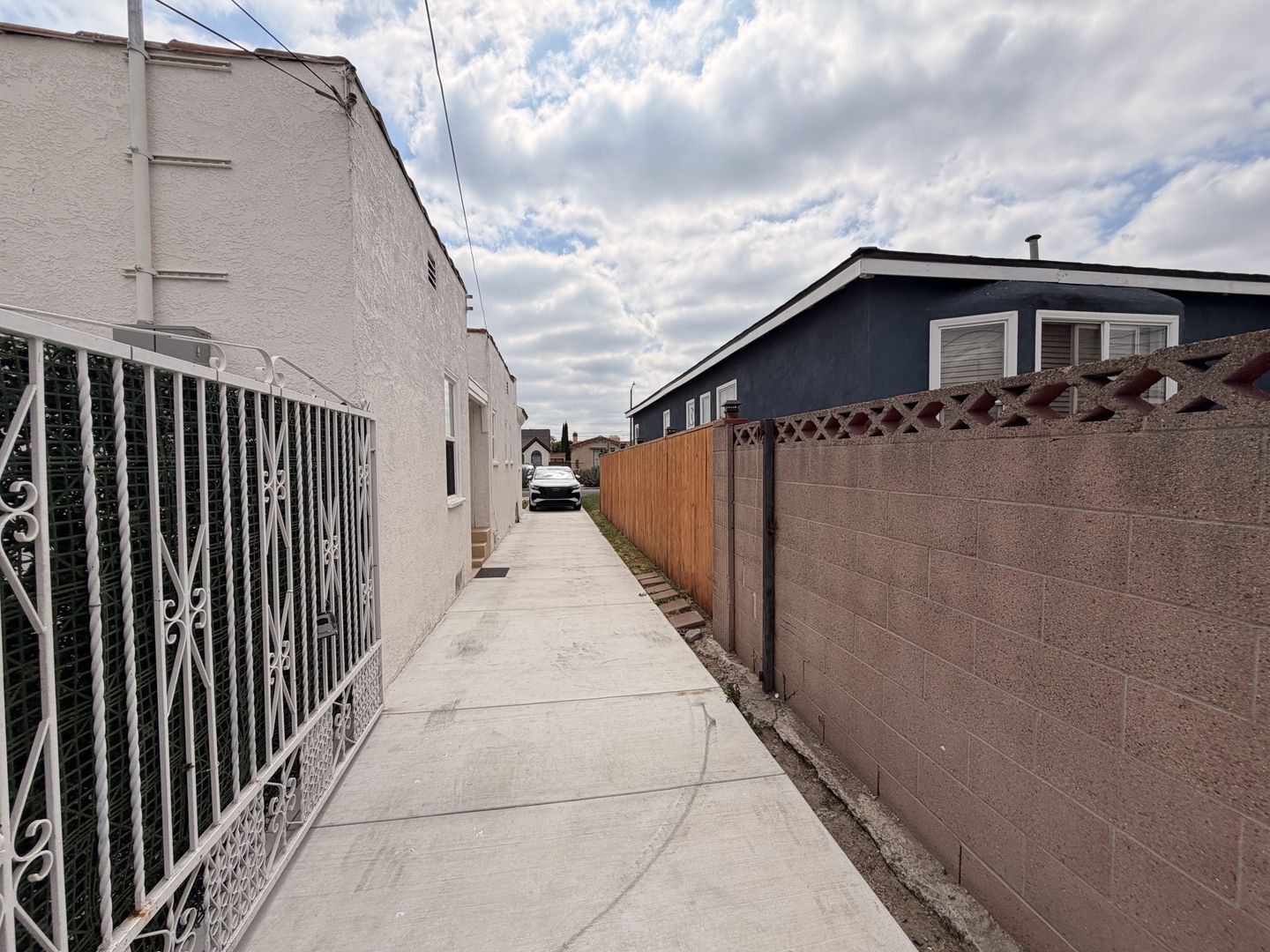 7307 Hallsdale Avenue - Los Angeles - California - 3 bed, 1 bath rental property