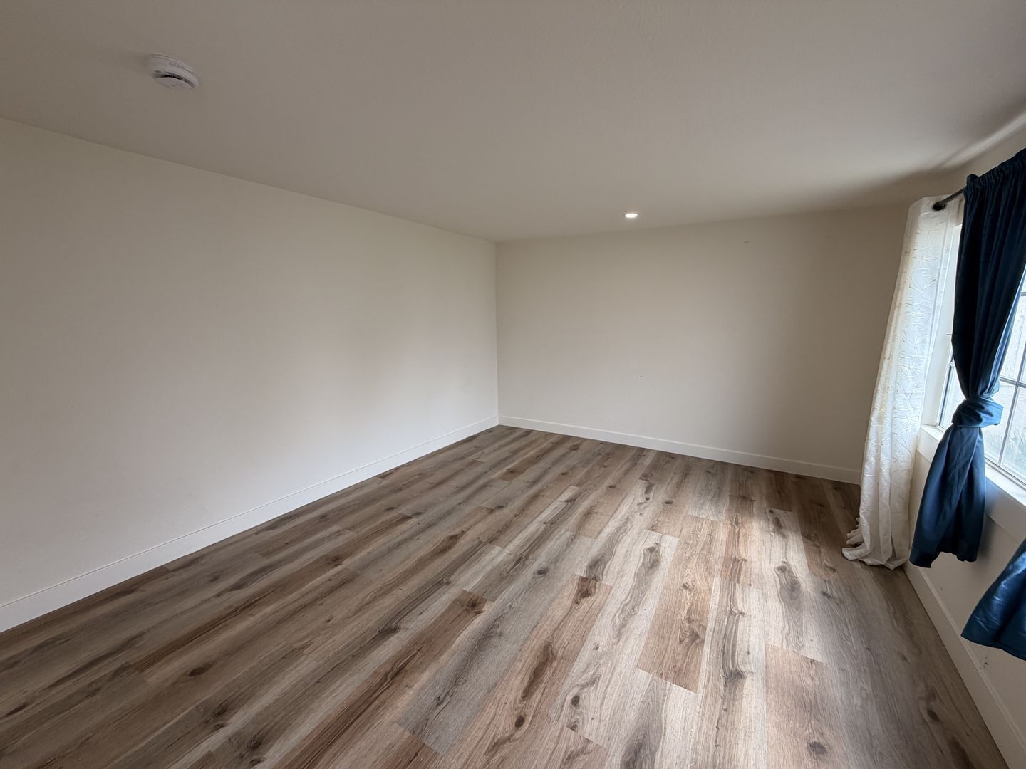 7307 Hallsdale Avenue - Los Angeles - California - 3 bed, 1 bath rental property