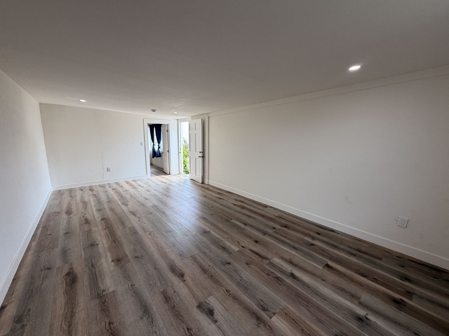 7307 Hallsdale Avenue - Los Angeles - California - 3 bed, 1 bath rental property