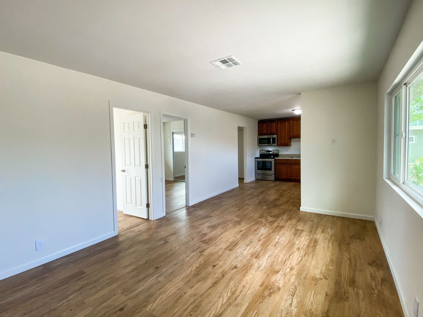 75 E Atlantic Ave - Henderson - Nevada - 1 bed, 1 bath rental property