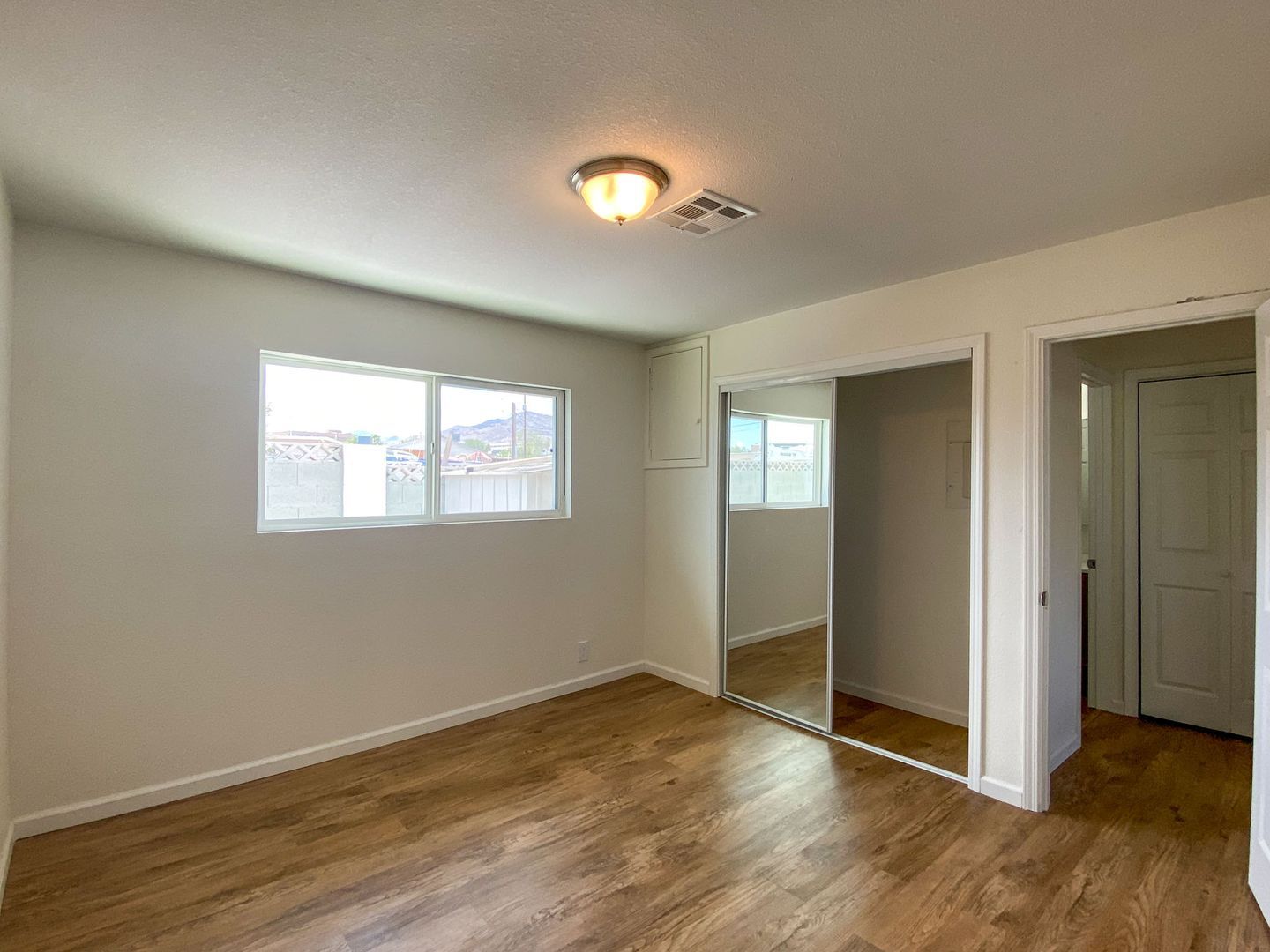 75 E Atlantic Ave - Henderson - Nevada - 1 bed, 1 bath rental property