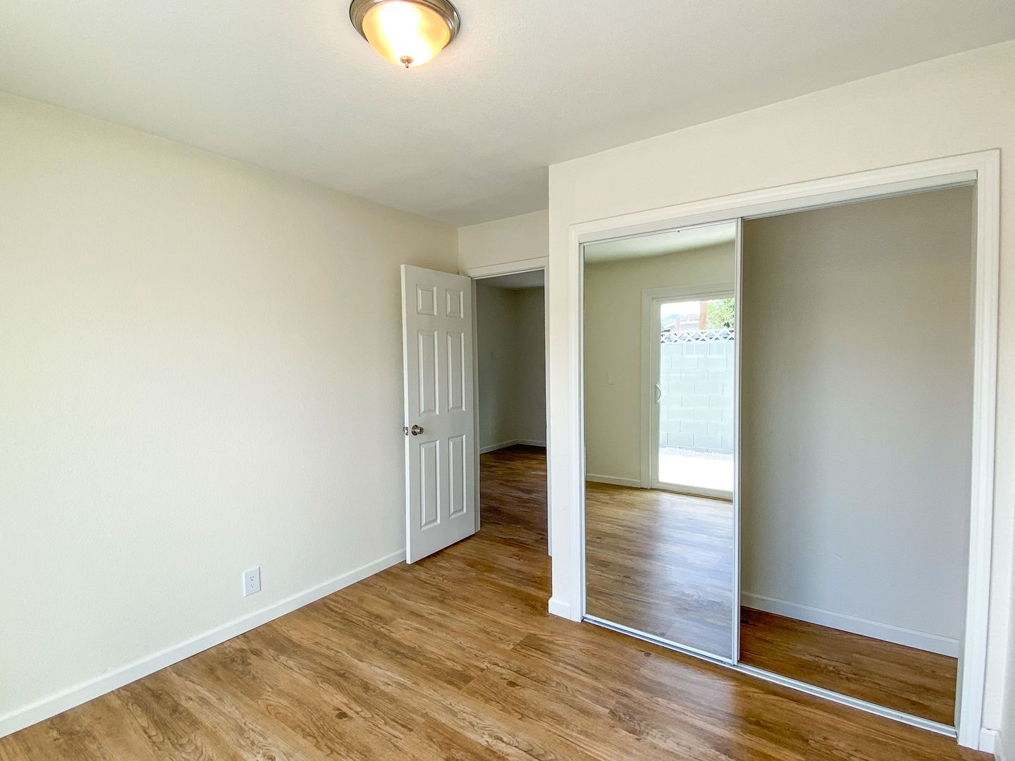 75 E Atlantic Ave - Henderson - Nevada - 1 bed, 1 bath rental property