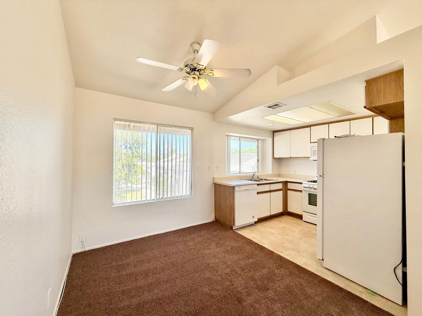79540 Avenue 42 - Unit B - Bermuda Dunes - California - 2 bed, 2 bath rental property