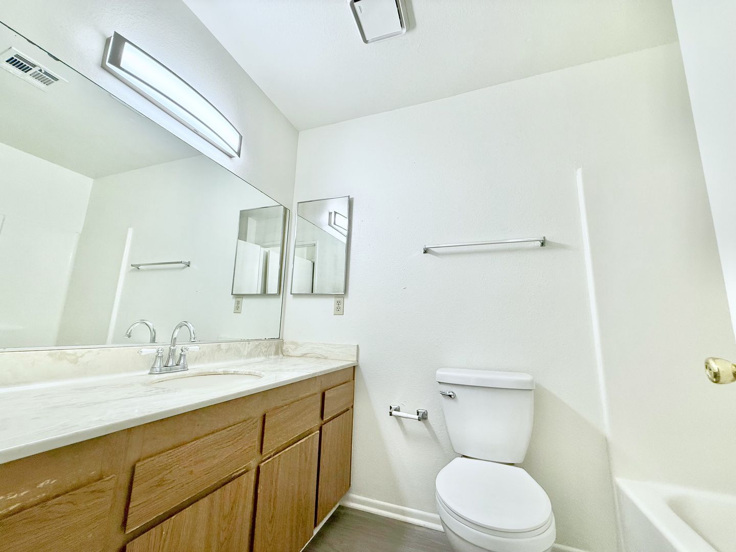 81351 Fred Waring Drive - Unit 215 - Indio - California - 2 bed, 1 bath rental property