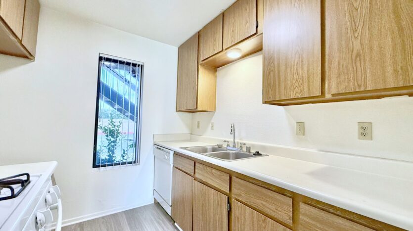 81351 Fred Waring Drive - Unit 215 - Indio - California - 2 bed, 1 bath rental property