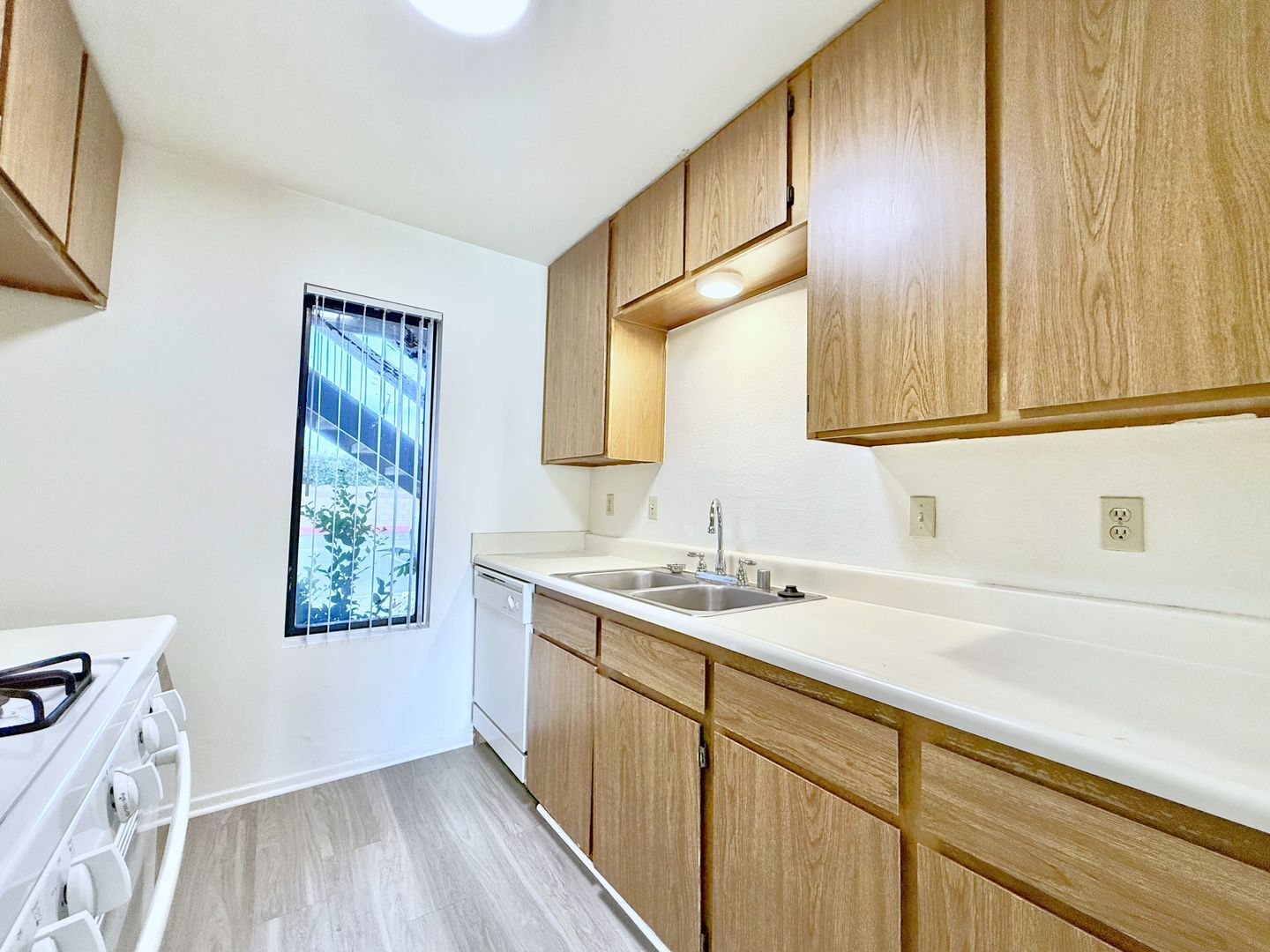 81351 Fred Waring Drive - Unit 215 - Indio - California - 2 bed, 1 bath rental property