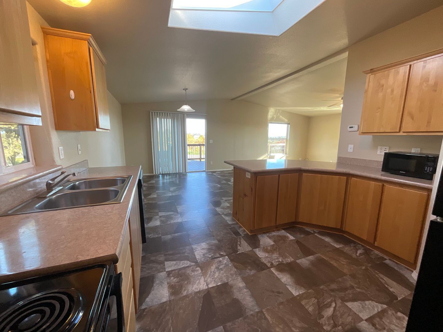 8477 Selder Rd. - Blaine - Washington - 3 bed, 2 bath rental property