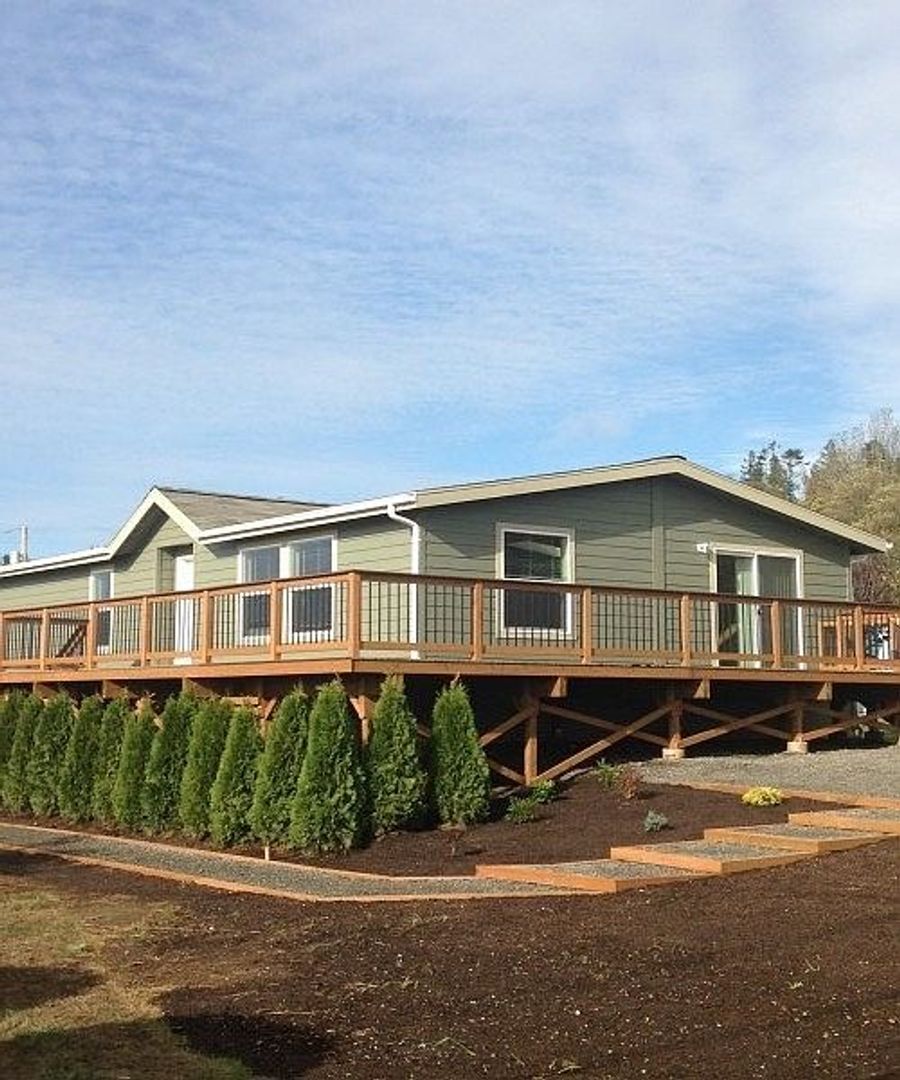 8477 Selder Rd. - Blaine - Washington - 3 bed, 2 bath rental property