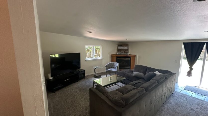 873 Parkwood Way - Ferndale - Washington - 3 bed, 1 bath rental property