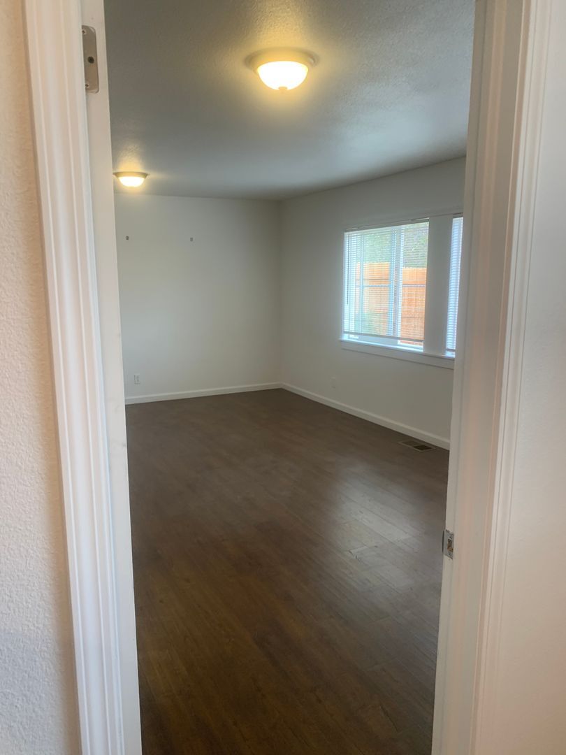 902 Munley Drive - Reno - Nevada - 4 bed, 2 bath rental property