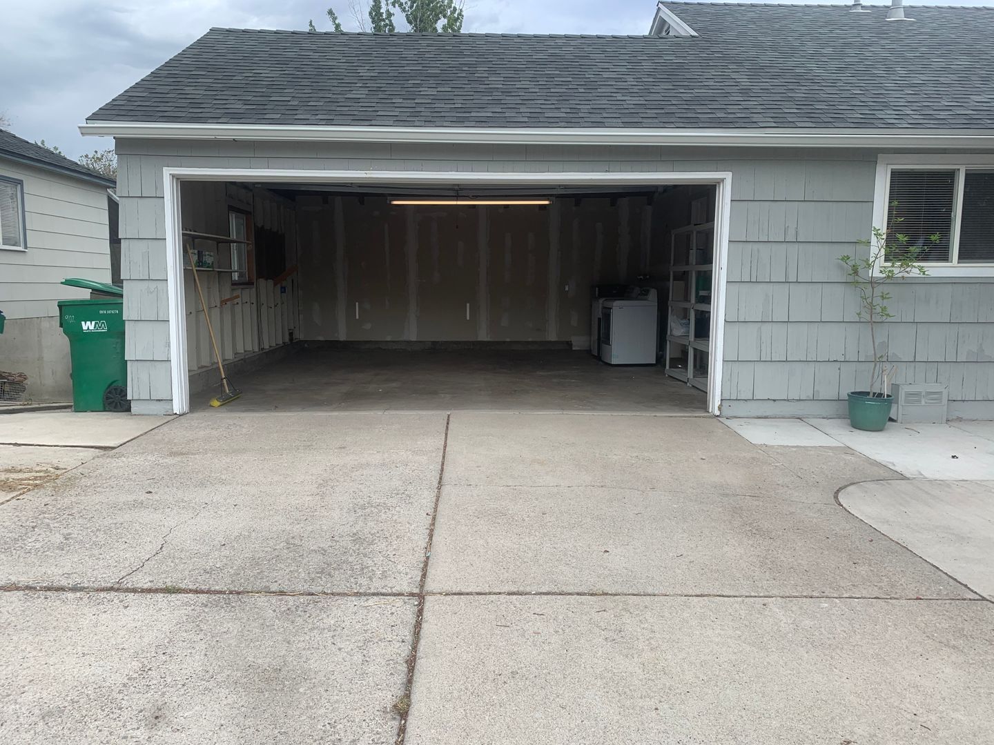 902 Munley Drive - Reno - Nevada - 4 bed, 2 bath rental property