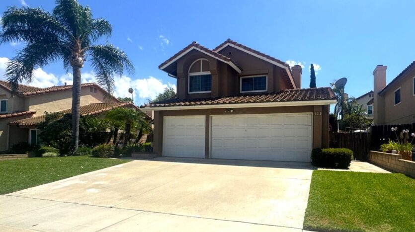 940 Birmingham Dr - Corona - California - 3 bed, 2.5 bath rental property