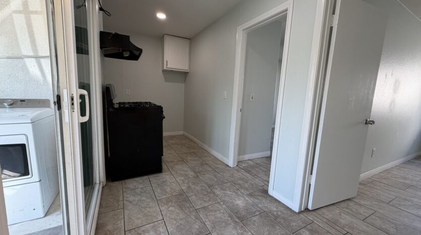 961 Western Ave - Colton - California - 2 bed, 1 bath rental property