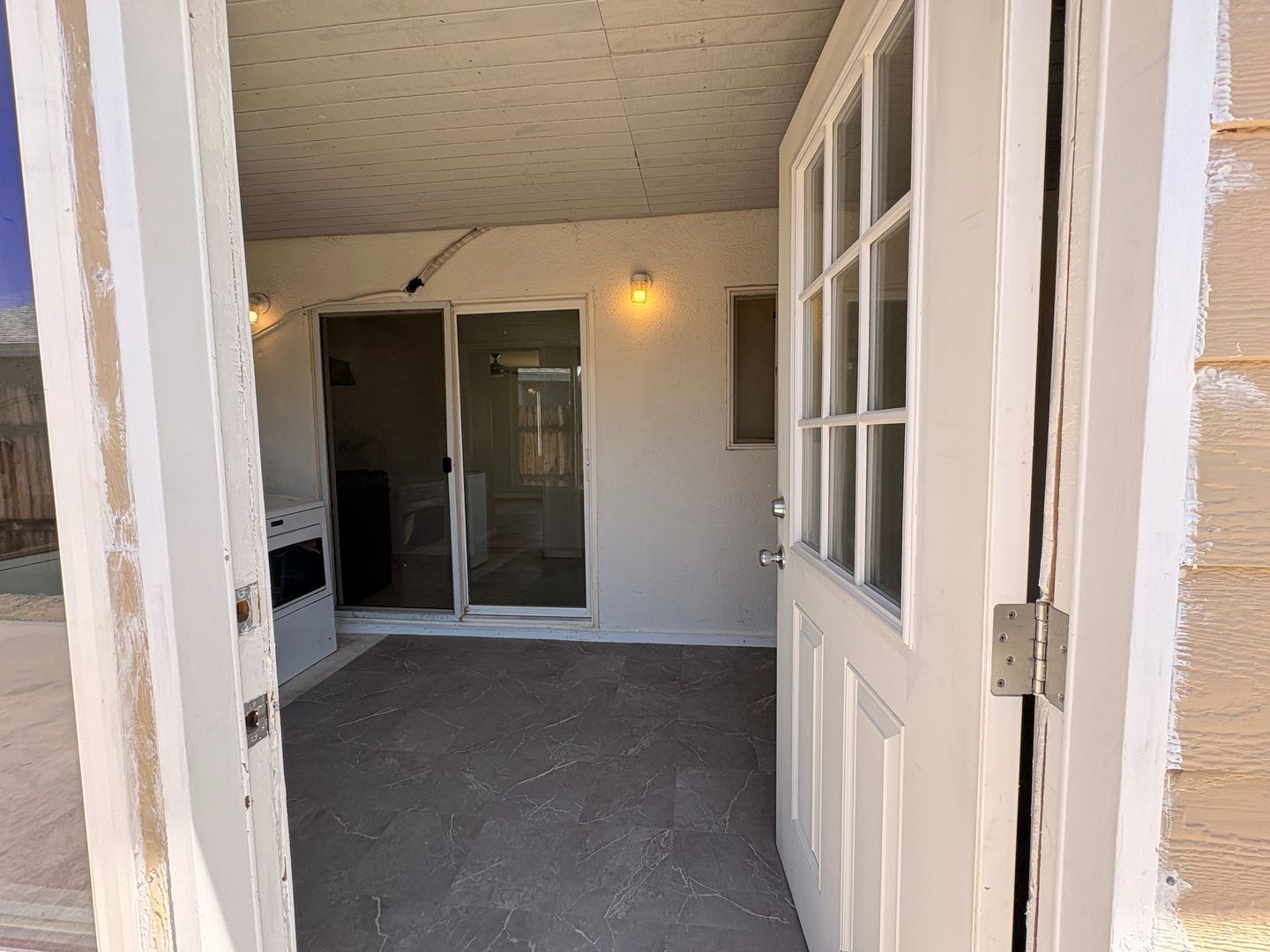 961 Western Ave - Colton - California - 2 bed, 1 bath rental property