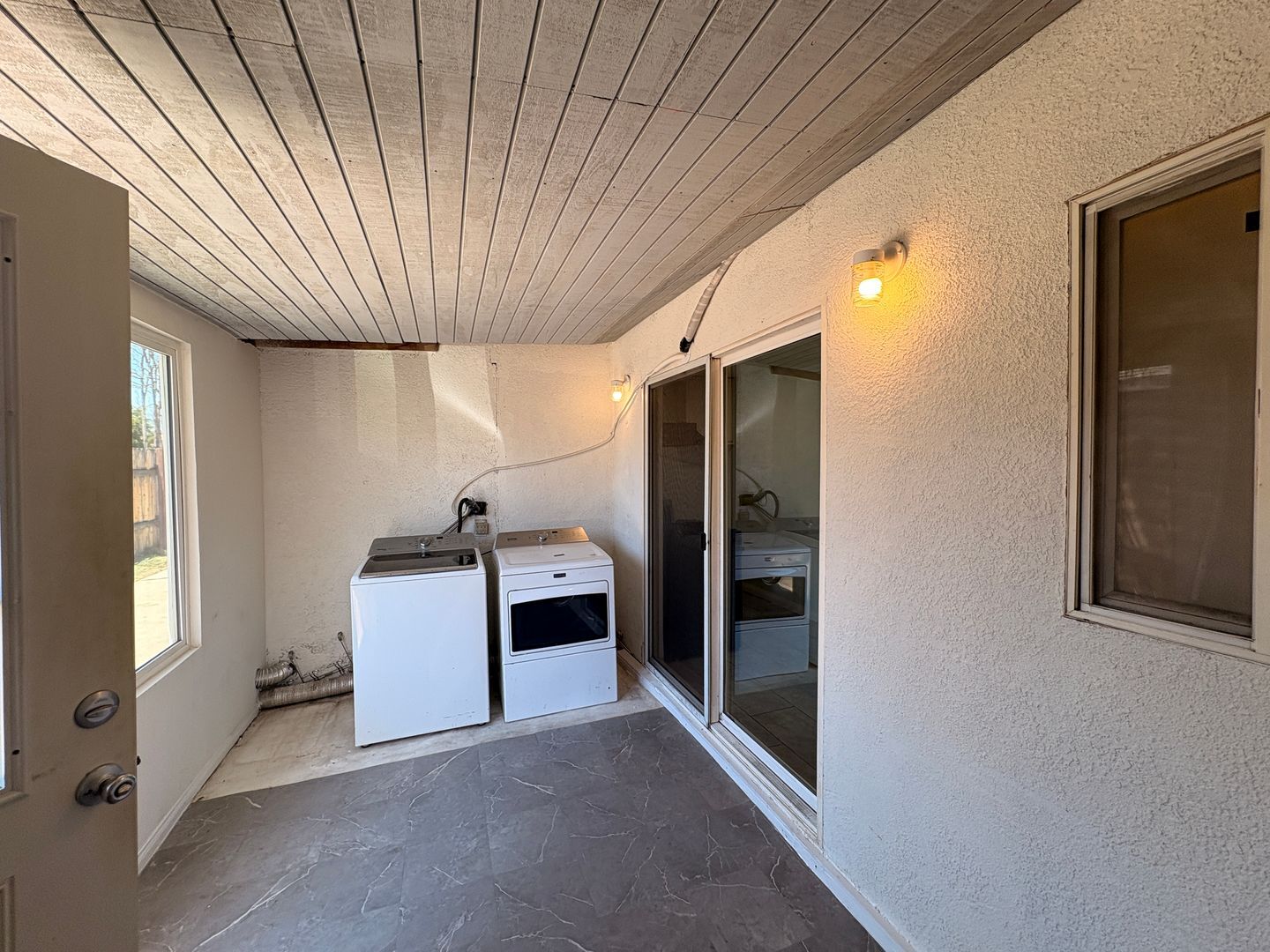 961 Western Ave - Colton - California - 2 bed, 1 bath rental property
