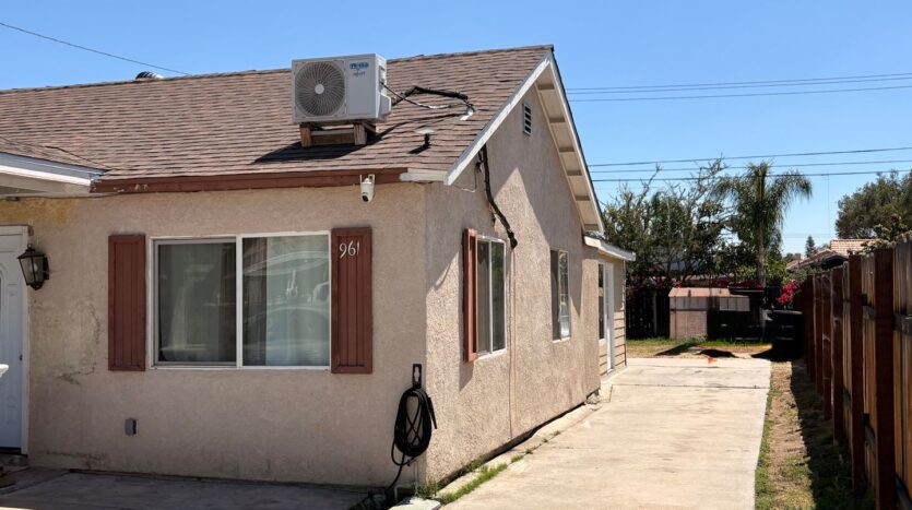 961 Western Ave - Colton - California - 2 bed, 1 bath rental property