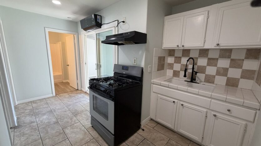 961 Western Ave - Colton - California - 2 bed, 1 bath rental property
